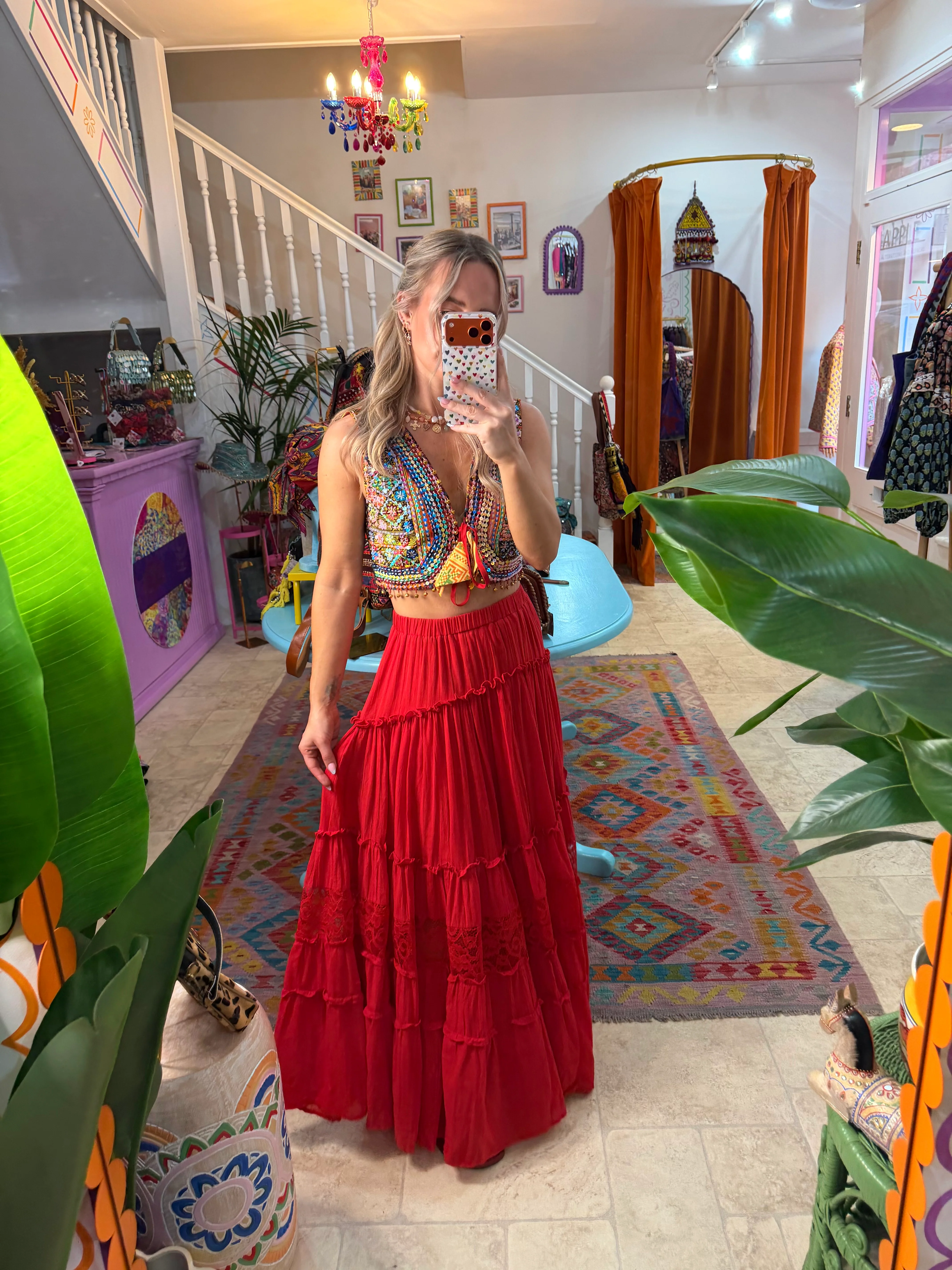 HOLIDAY SHOP